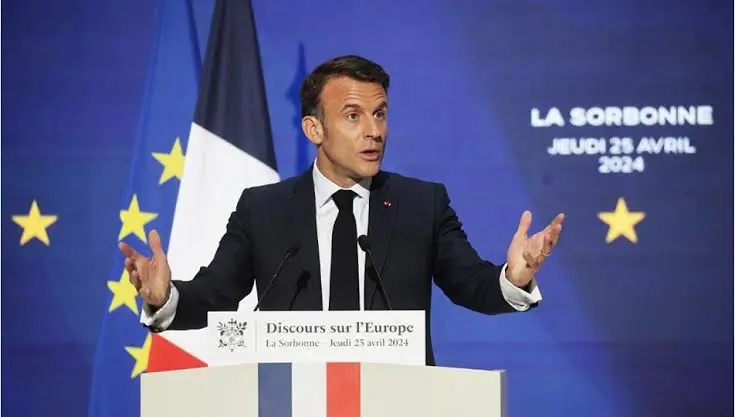 Emmanuel Macron'dan Avrupa'ya sitem