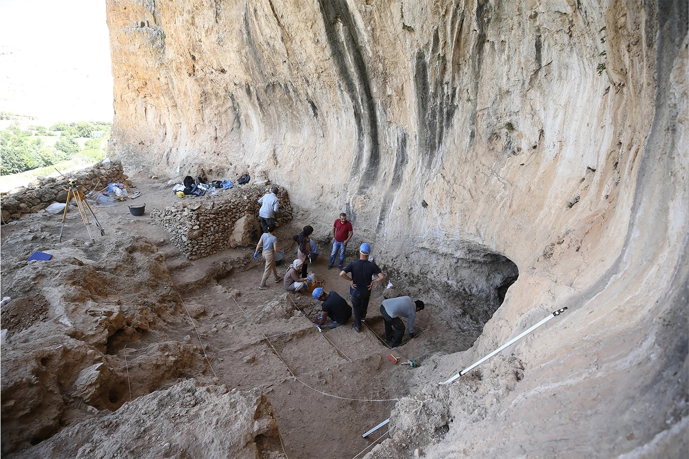 Gurs Vadisi'ndeki  Uluköy Mağarası'ndan 200 bin yıllık tarih