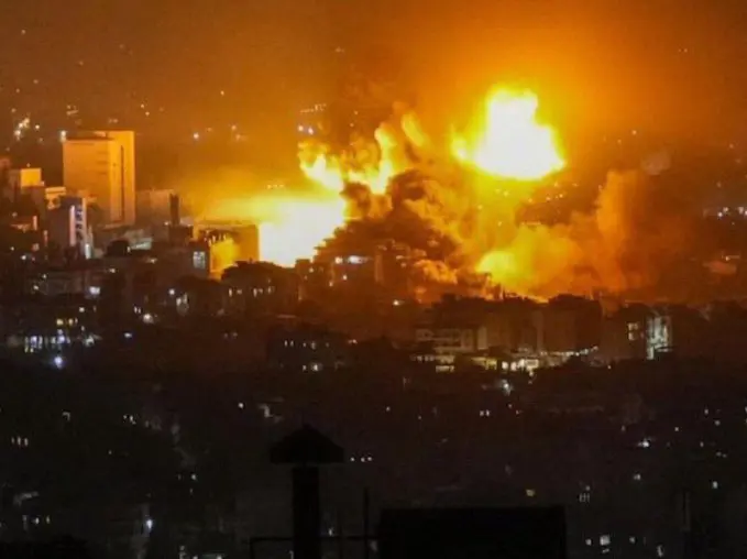 Israil savas uçaklari gece Beyrut'u bombaladi