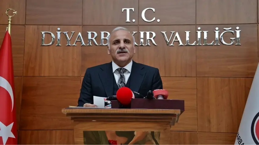 Parêzgerê Amedê Zorluoglu, sedema qedexekirina mîtînga Partiya DEMê ragihand