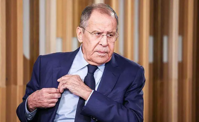 لاڤرۆڤ : هیچ ئاماژەیەکی بە میلیتاریزەکردنی بەرنامەی ئەتۆمی ئێران لە ئارادا نییە