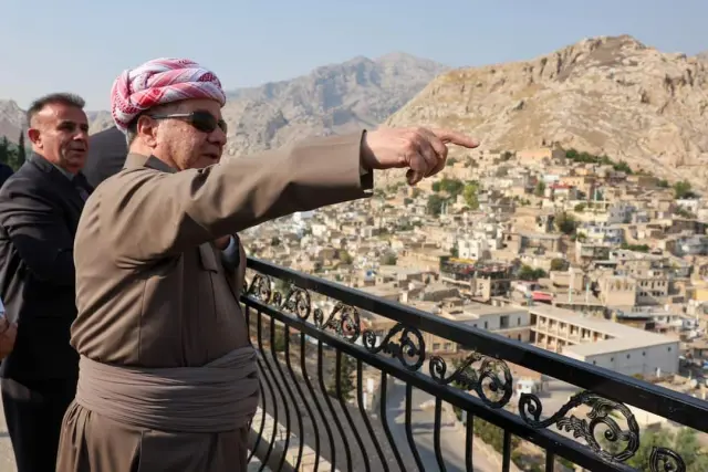 سەرۆک بارزانی سەردانی شاری ئاکرێی کرد