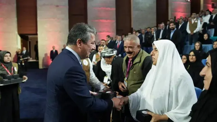 Serokwezîr: Ji bo hemû malbatên sehîdên Kurdistanê wê xanî bê dabînkirin