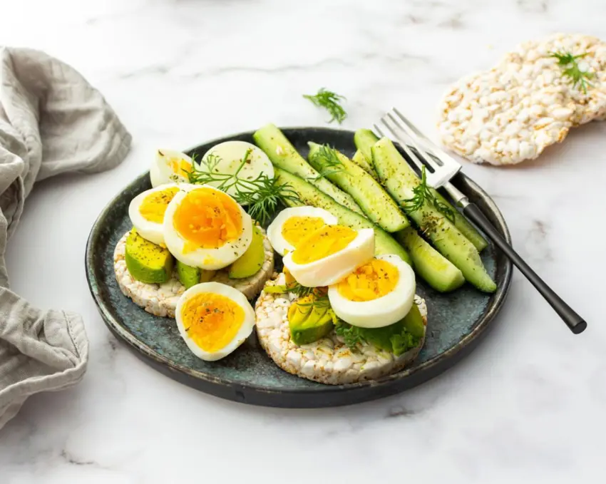 خواردنی ڕۆژانەی هێلکە کاریگەرە لە کەم کردنەوەی مەترسی تووشبوون بە بیرچوونەوە