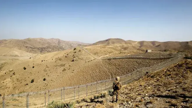 Daxwaza lêkolînê li ser îdiaya ku ‘Pasevanên sînor ên Îranê 250 penaberên efxanî kustine’