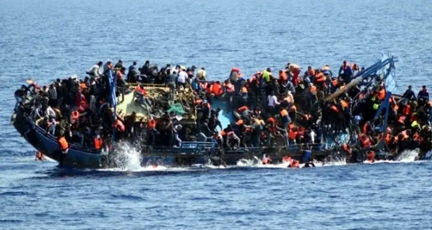 Li peravên dewleta Cîbûtiyê du tekneyên koçberan serobino bûn: 45 kes mirin