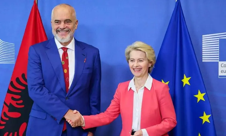 Ursula von der Leyen: “Arnavutluk di rêya tevlîbûna Yekîtiya Ewrûpayê de ye”