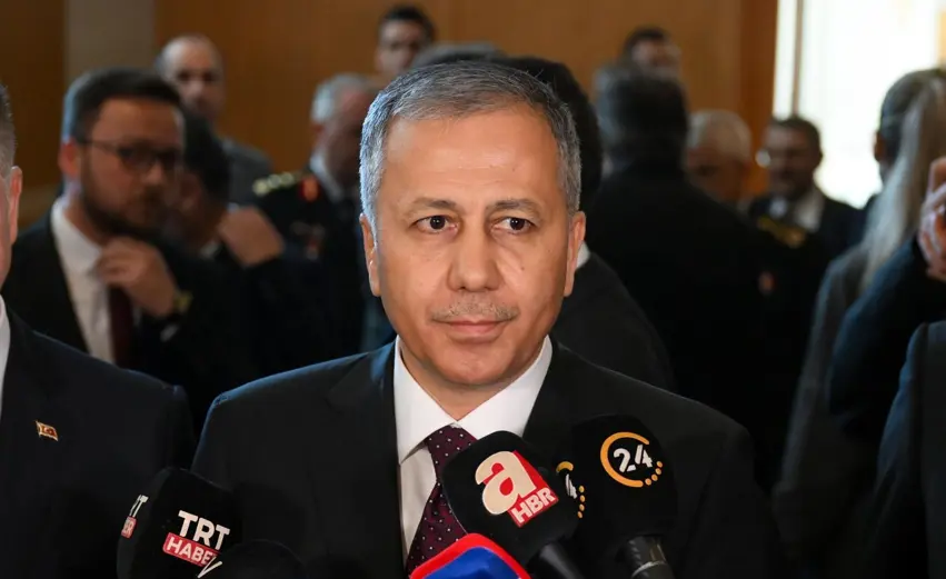 Yerlîkaya hurgiliyên êrîsa TUSASê eskere kir: Herdu êrîskaran jî xwe teqand