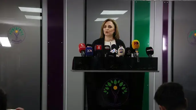 DEM partî: Ocalan amade ye, gelo dewlet jî amade ye?