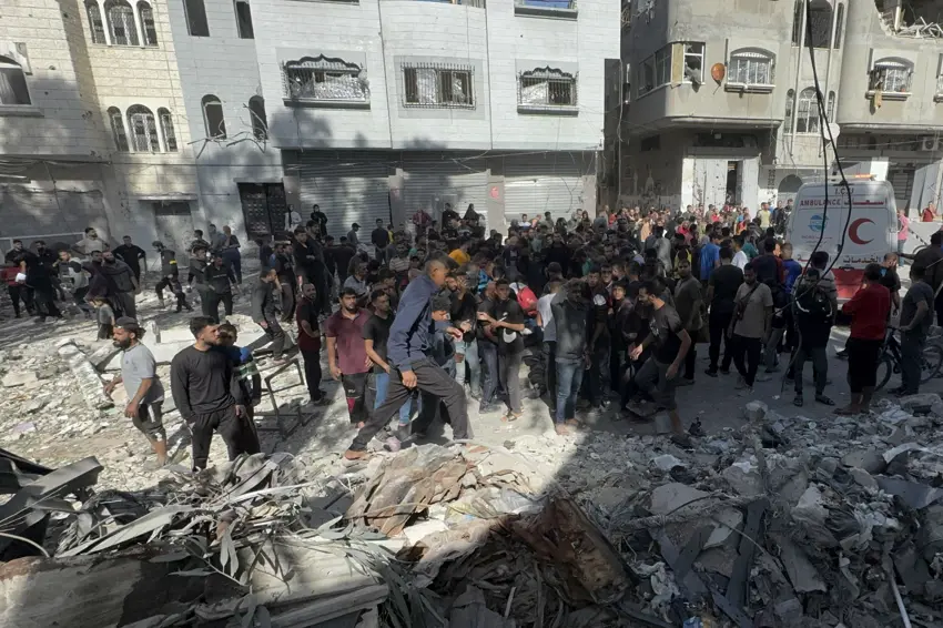 Di êrîsa Îsraîlê ya li ser Cibaliya herî kêm 20 kes mirin