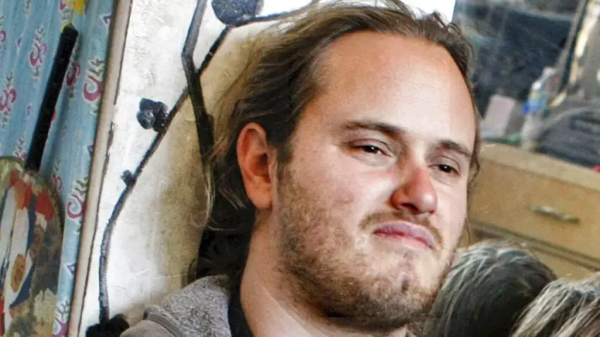 Ji ber bi çakûç li hevjînê Nancy Pelosi xistibû, cezayê zîndanê yê heya heyayê danê