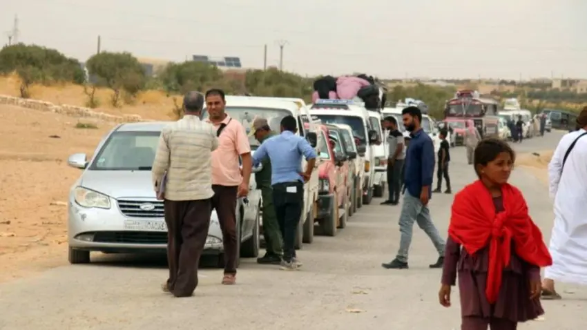 200 malbatên Kurd ji Lubnanê vegeriyan Efrînê