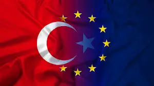 Rapor: Tirkiye her diçe ji Ewropayê dûr dikeve