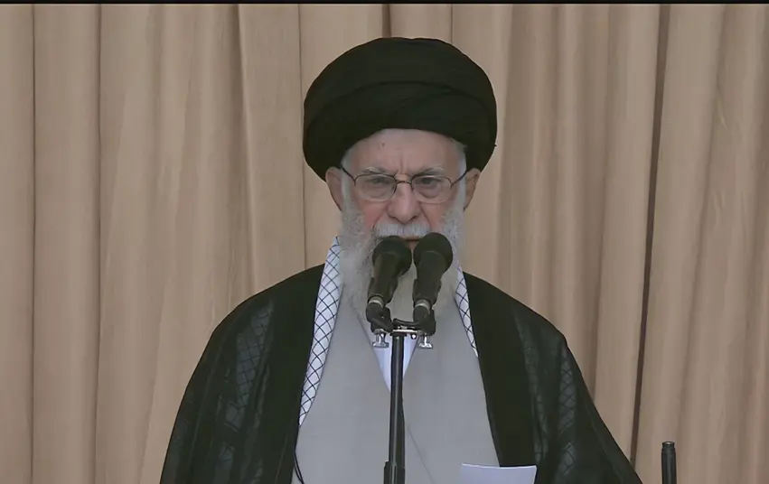 Elî Xameneyî: Wê artêsa me bersiva hemû êrîsên dijminan bide!