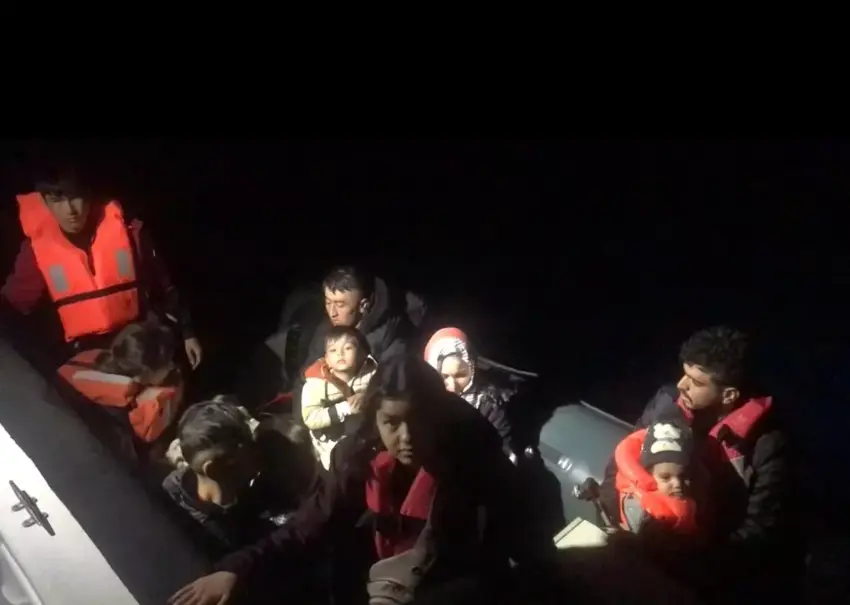 Çanakkale'de 17 düzensiz göçmen yakalandi