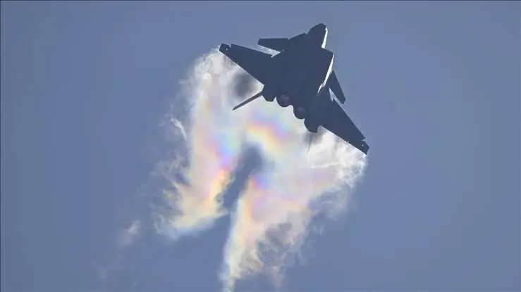 'O ülke' yeni nesil hayalet savaş uçağı J-35A’yı gün yüzüne çıkardı