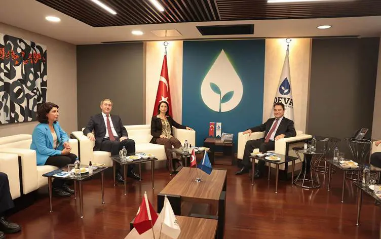 DEM Parti Es Genel Baskanlari, Babacan ile bir araya geldi