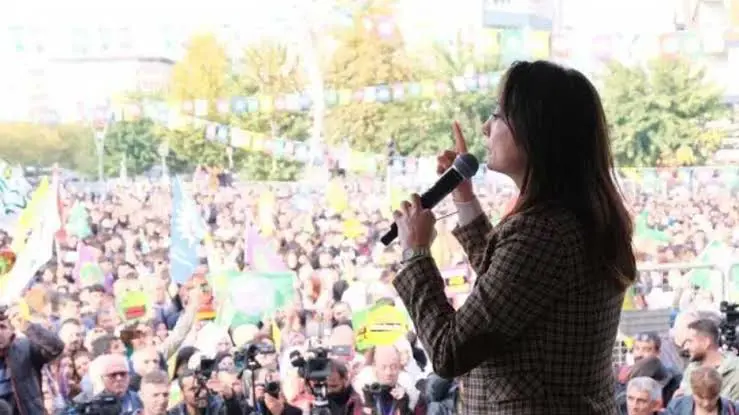 Hatimogullari: "Müzakereye de mücadeleye de haziriz"