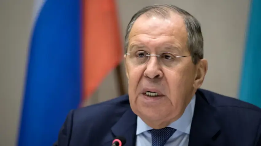 Lavrov: Ukrayna'da ateskes için Trump'tan teklif bekliyoruz