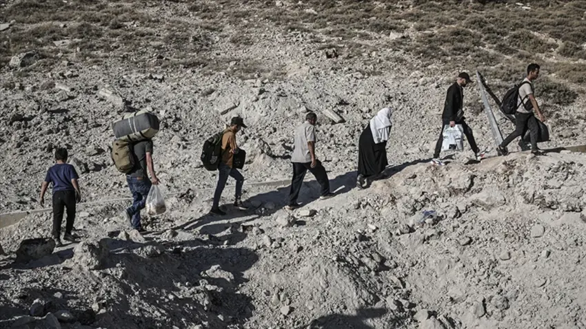 Lübnan'dan Suriye'ye göç edenlerin sayisi 600 bini asti