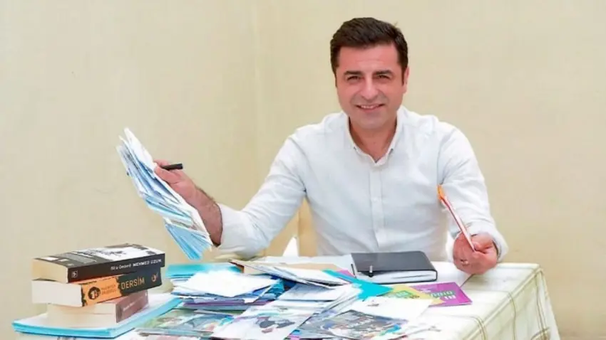 Demirtas: Cezaevinde oldugum sürece Kürt sorunu üzerine konusmam!