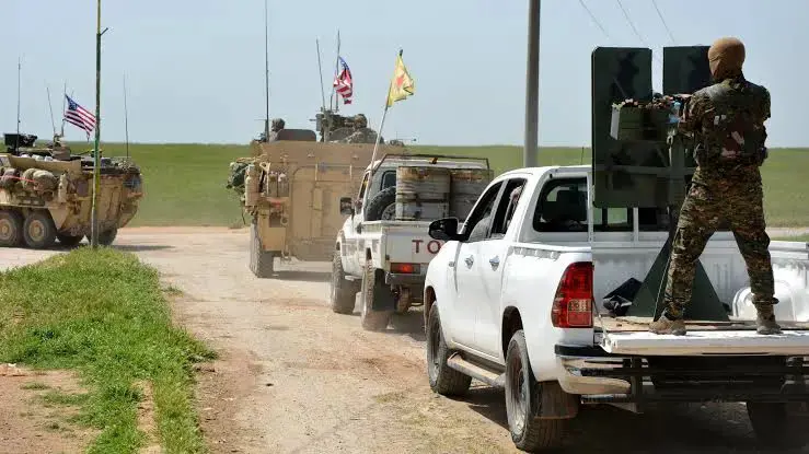 Tirkiyê bang li Amerîkayê kir: Leşkerên xwe ji Sûriyê vekişîne