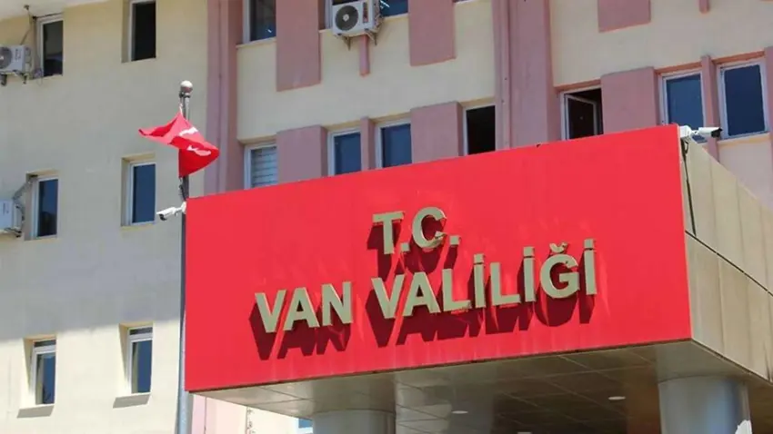 Van'da gösteri yürüyüşlerine 10 günlük yasak