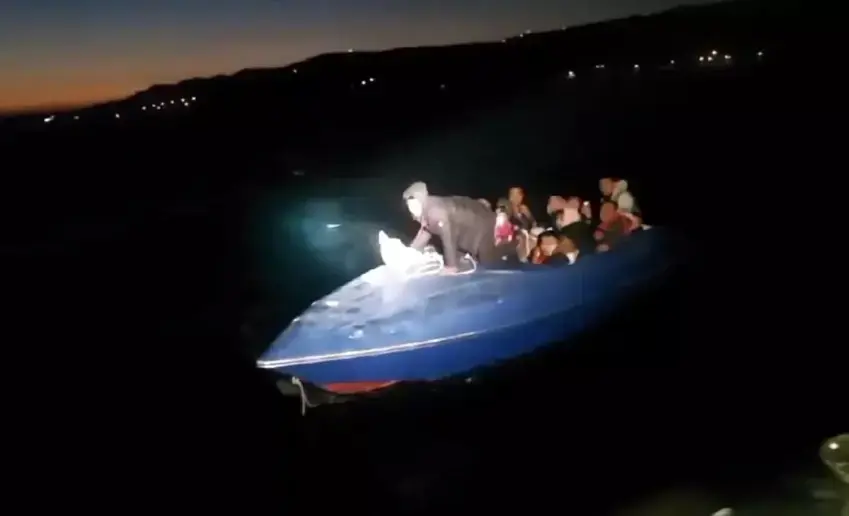 Li Çanakkaleyê koçberên bêdestûr hatin rizgarkirin