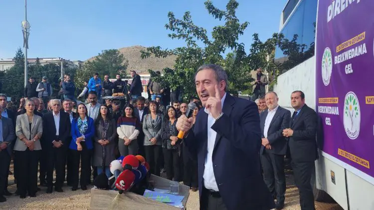 DEM Parti'den "Bahçeli'ye" yanit!