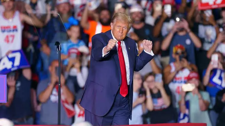 Trump'tan 'zafer' konusmasi: Bu gece tarih yazdik