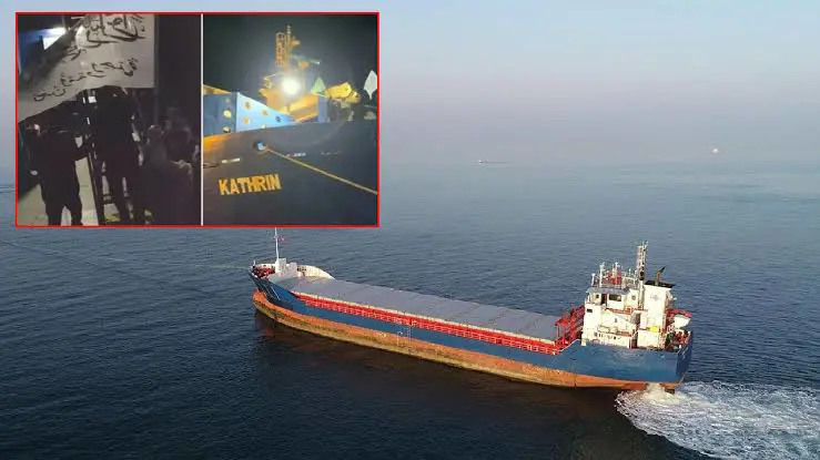 ‘O’ ülke Israil'e silah tasiyan gemilerin demirlemesine izin vermedi