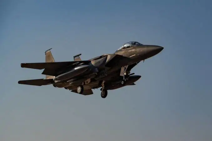 ABD, F-15 savas uçaklarinin Ortadogu'ya geldigini açikladi