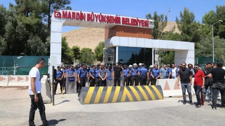 Doz li biryara tayînkirina qeyûm a bo Mêrdînê hat vekirin