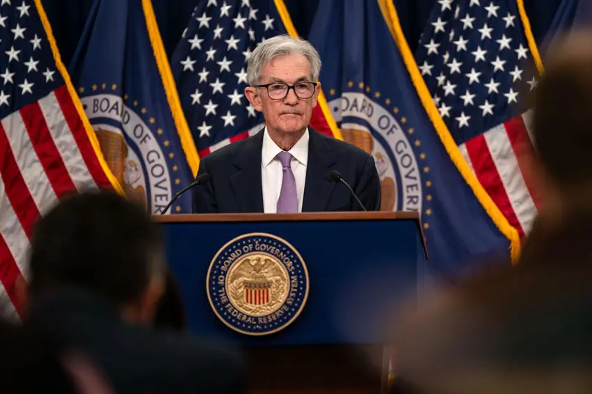 FED Baskanindan Trump’a: Istese de görevimi birakmam!