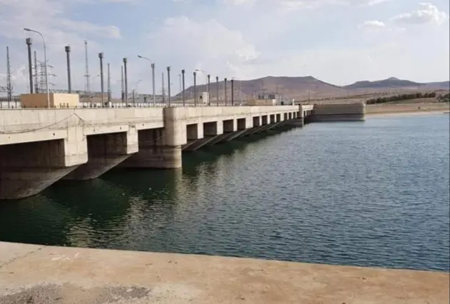 Çekdarên ANSyê bendava Tisrîn a Minbicê ya hedef girtin