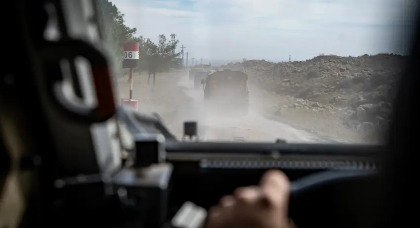 Îsraîl: Wê hêzên me li lûtkeya Çiyayê Sêx ê Sûriyê bimînin