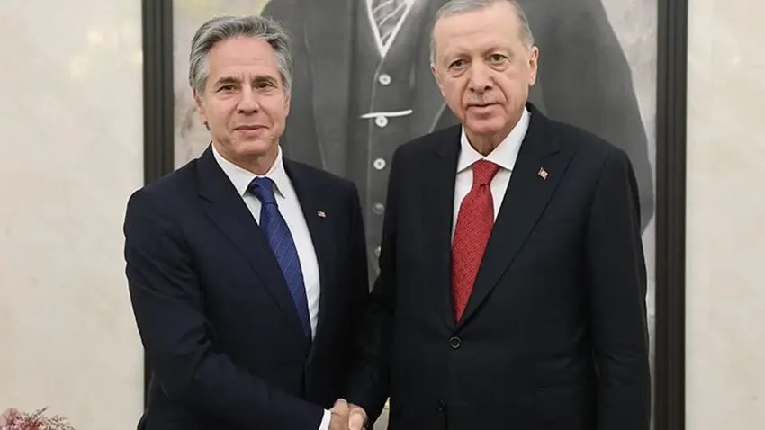 Blinken: Em dixwazin pêserojeke bas ji bo gelê Sûriyeyê ava bikin