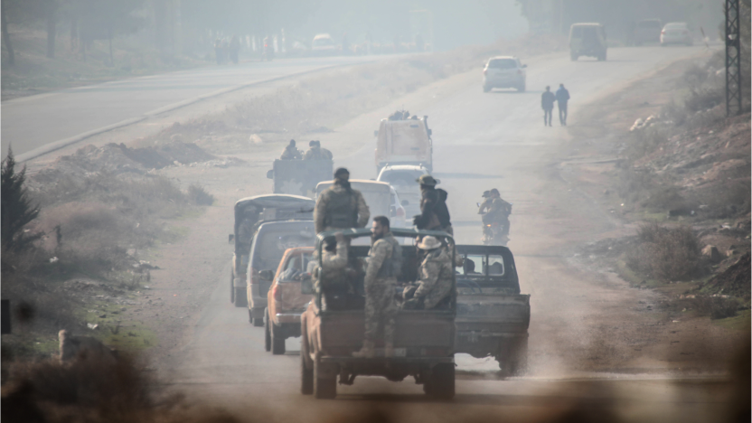 Çekdarên opozisyona Sûriyê li sînorê Urdinê hêzên xwe zêde dikin