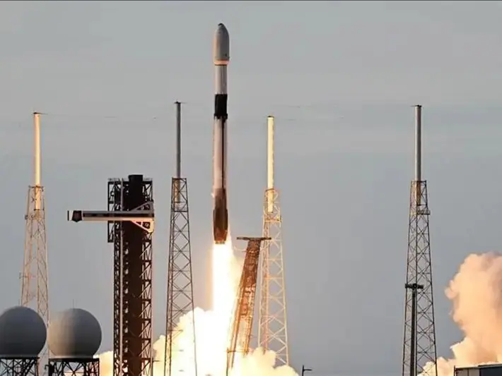 Çînê peykên PIESAT-2 avêtin