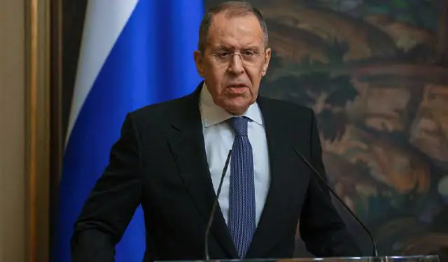 Lavrov: Ukrayna’nin NATO’ya dahil olmasina izin vermeyecegiz