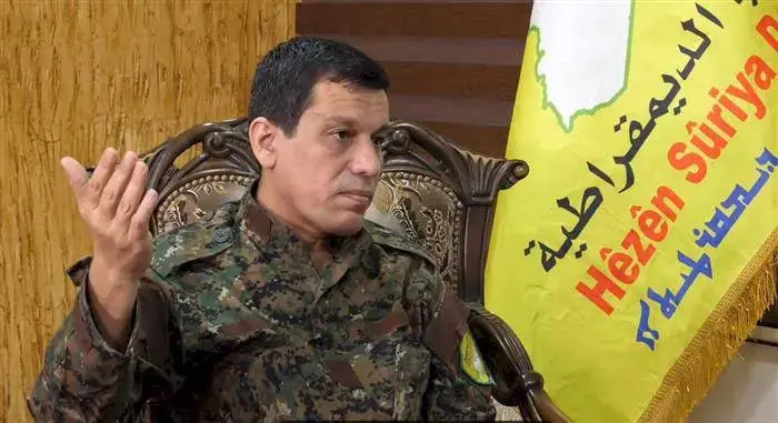 Mazlûm Ebdî: Agirbest çêbibe em dikarin ji Kobaniyê vekisin!
