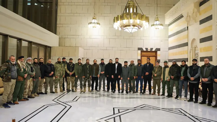 Komên çekdarên Sûriyê di bin yek saziyê de têne komkirin