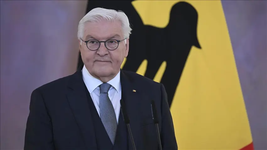 Almanya Cumhurbaskani Steinmeier parlamentoyu feshetti