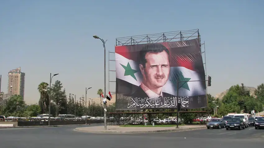 Çapemeniya Alman: Dem dema avakirina Sûriyeke demokratîk a bêyî Esed e!