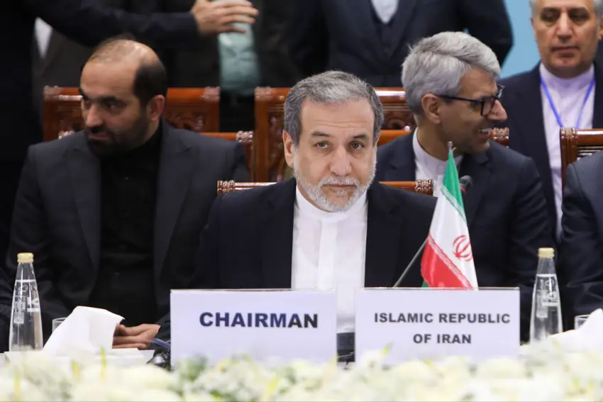 وەزیری دەرەوەی ئێران : لە ئێستادا مەبەستمان نییە قسە لەگەڵ واشینتۆن بکەین چوونکە هیچ بنەمایەک بۆ ئەوە نییە