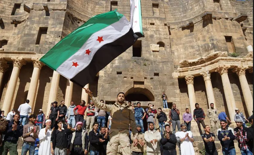 ڕۆیتەرز : گرووپە ئۆپۆزسیۆنەکانی سووریا بە ڕێککەوتن لەگەڵ سوپای ئەو ووڵاتە بۆ کشانەوەی ڕێک و پێک شاری دارایان لە باشووری ووڵاتەکەیان گرتووە