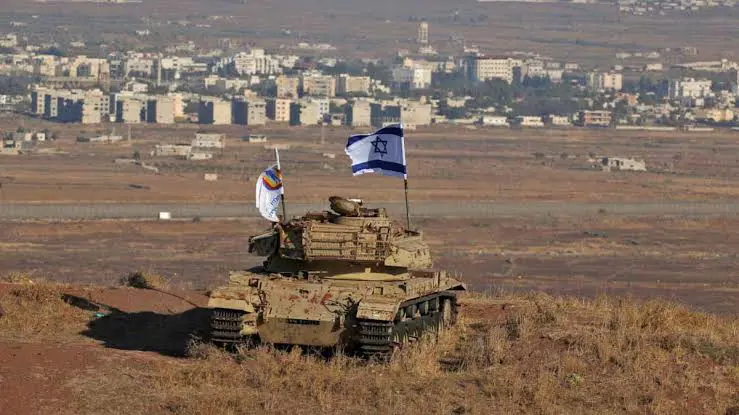Israil tanklari Golan'dan Suriye'ye girdi!