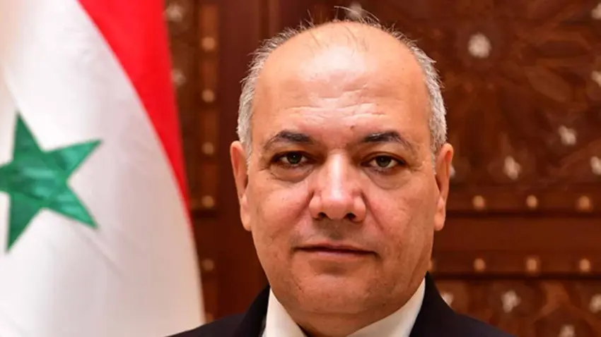 Suriye Basbakani: Esad'la en son dün aksam konustum, yarin görecegiz dedi!