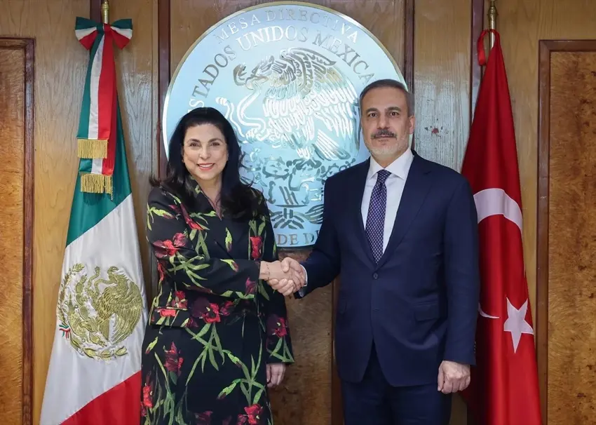 Hakan Fîdan serdana Meksîkayê kir