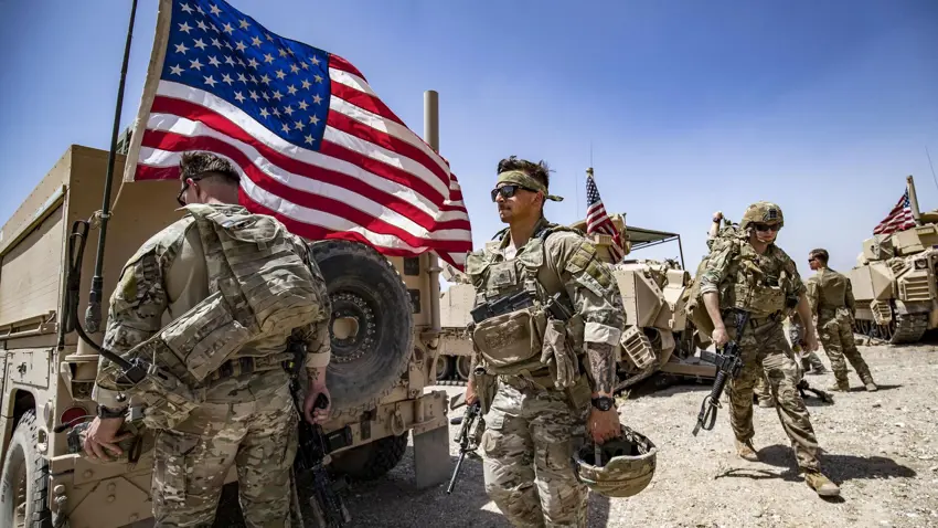 ABD'nin Suriye'deki üssüne roket saldirisi düzenlendi!